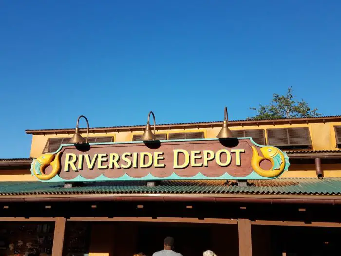 Eye-Catching Pandoran Opening Day Merchandise at Riverside Depot