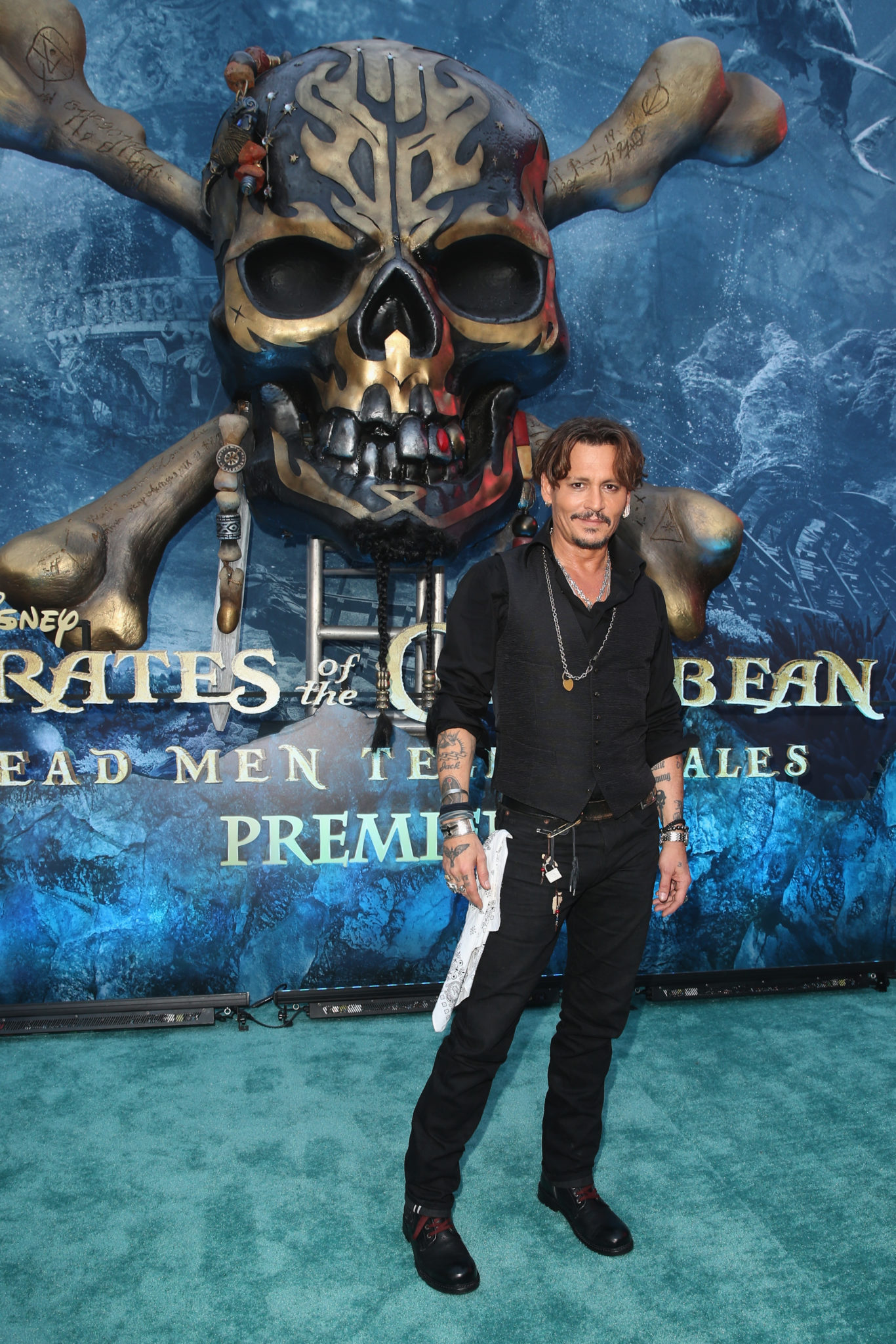 “Pirates Of The Caribbean: Dead Men Tell No Tales” Red Carpet Pics!