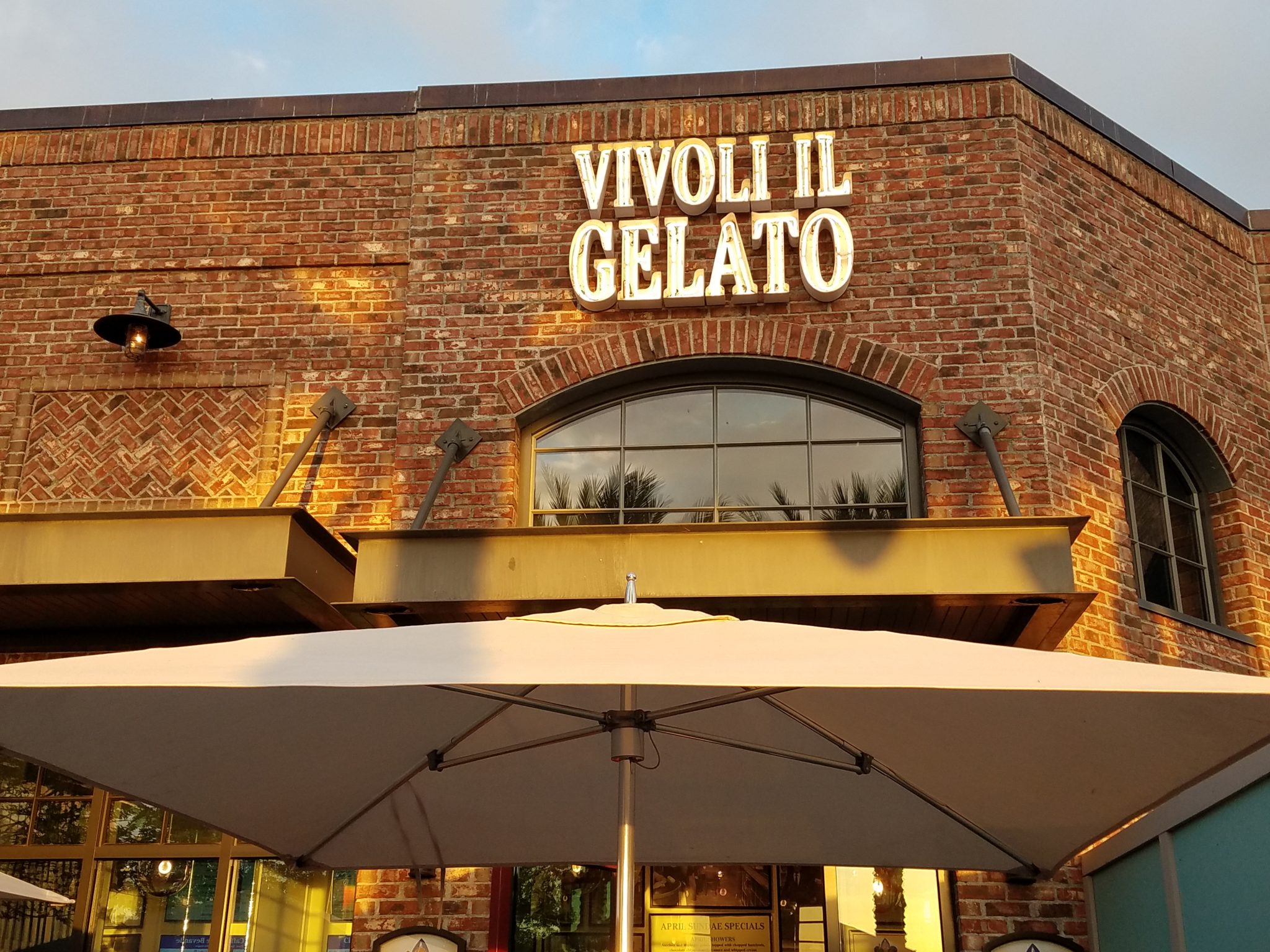 Vivoli il Gelato at Disney Springs Releases Summer Menu Including Special Treat for 2017 Grads