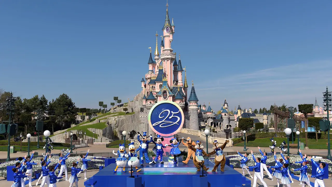 Disneyland Paris Receives 25th Anniversary Wishes from Celebrities