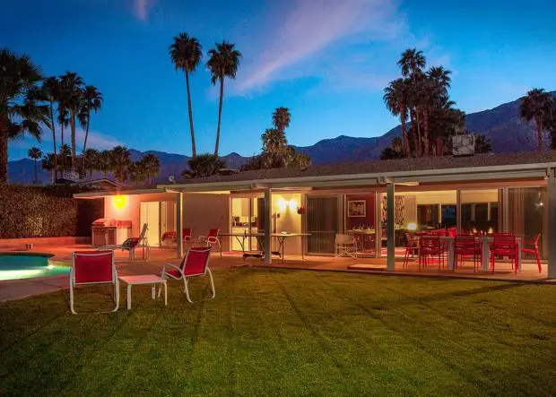 Walt Disney’s Palm Springs Home Sells for $865,000