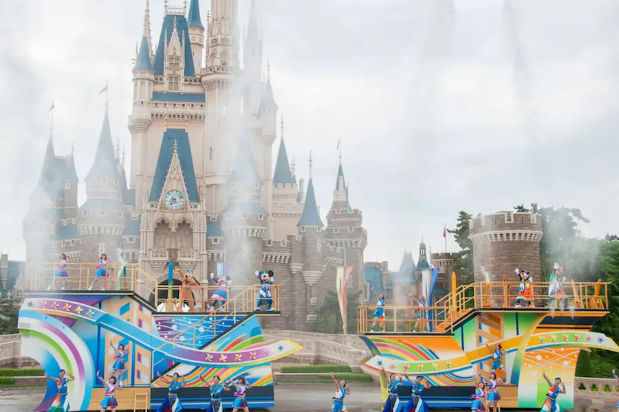 There’s Tons of Fun in Store at Tokyo Disney this Summer!