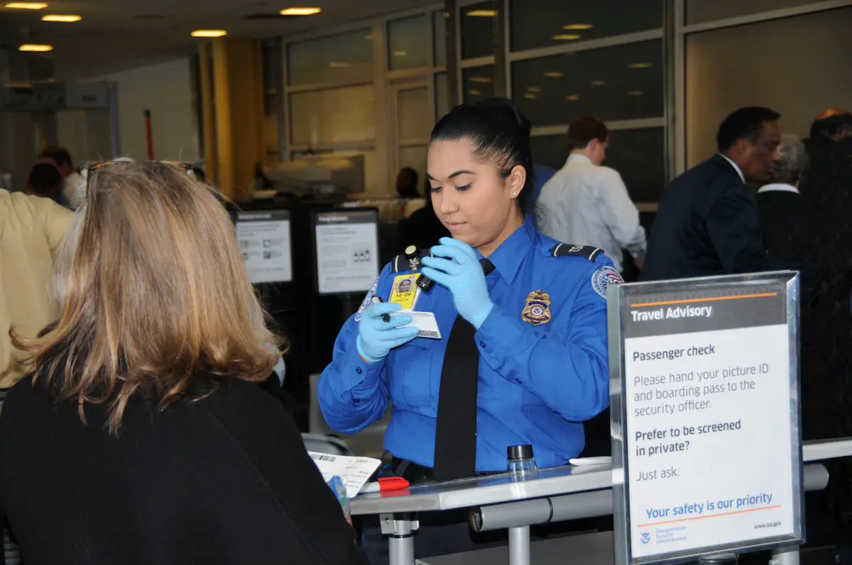 ‘Old’ Driver’s Licenses Will Be Permitted for Flying According to TSA