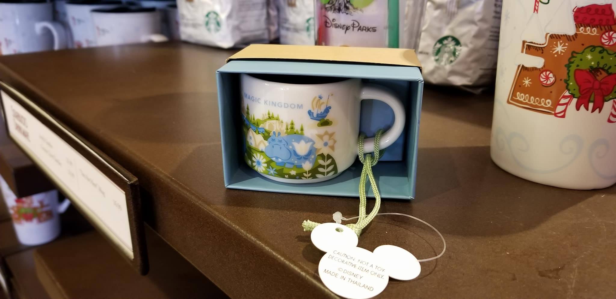 https://chipandco.com/wp-content/uploads/2017/11/Starbucks-Holiday-Mug-ornament.jpg