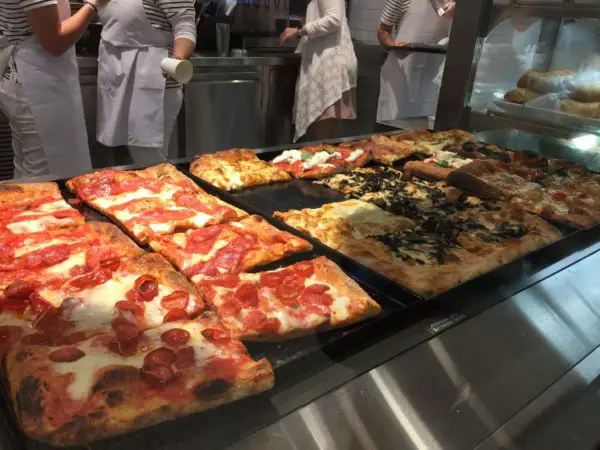 Review: Maria & Enzo's Pizza Ponte Pizzeria at Disney Springs