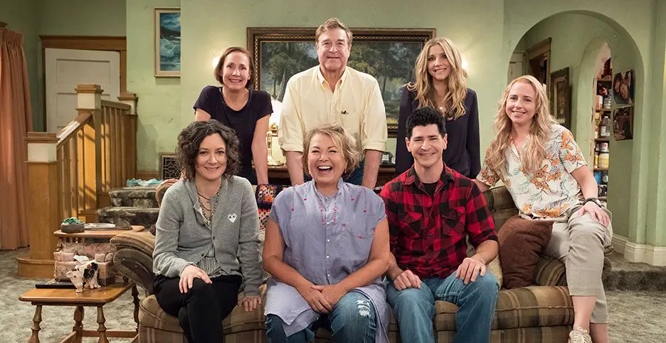 Our First Look at the New ‘Roseanne’