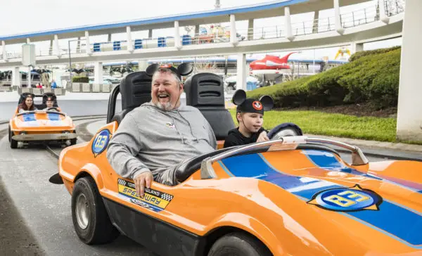 Larry the Cable Guy visits Walt Disney World