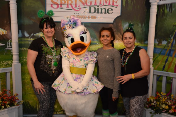 Minnie's Springtime Dine Celebrates Spring 2018 At Hollywood & Vine