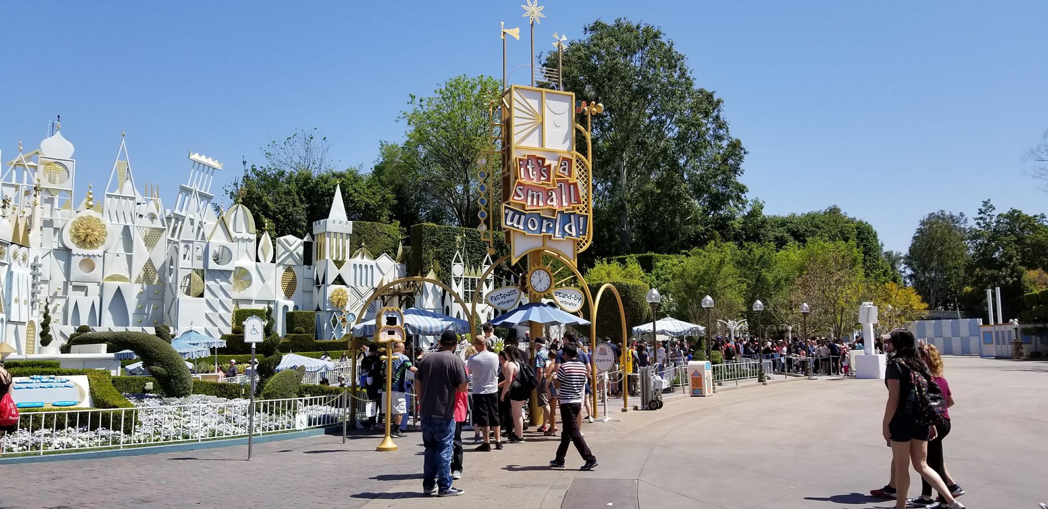 New Fastpass Line For "it's a small world"