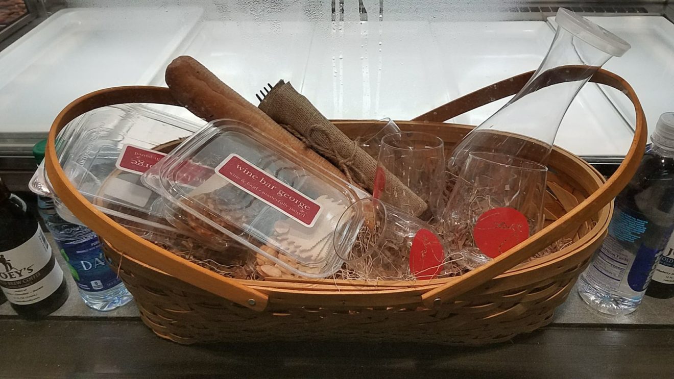 WalkUp Window at Newly Opened Wine Bar Features Take Away