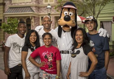 Former New York Yankees All-Star Mariano Rivera Visits Walt Disney World