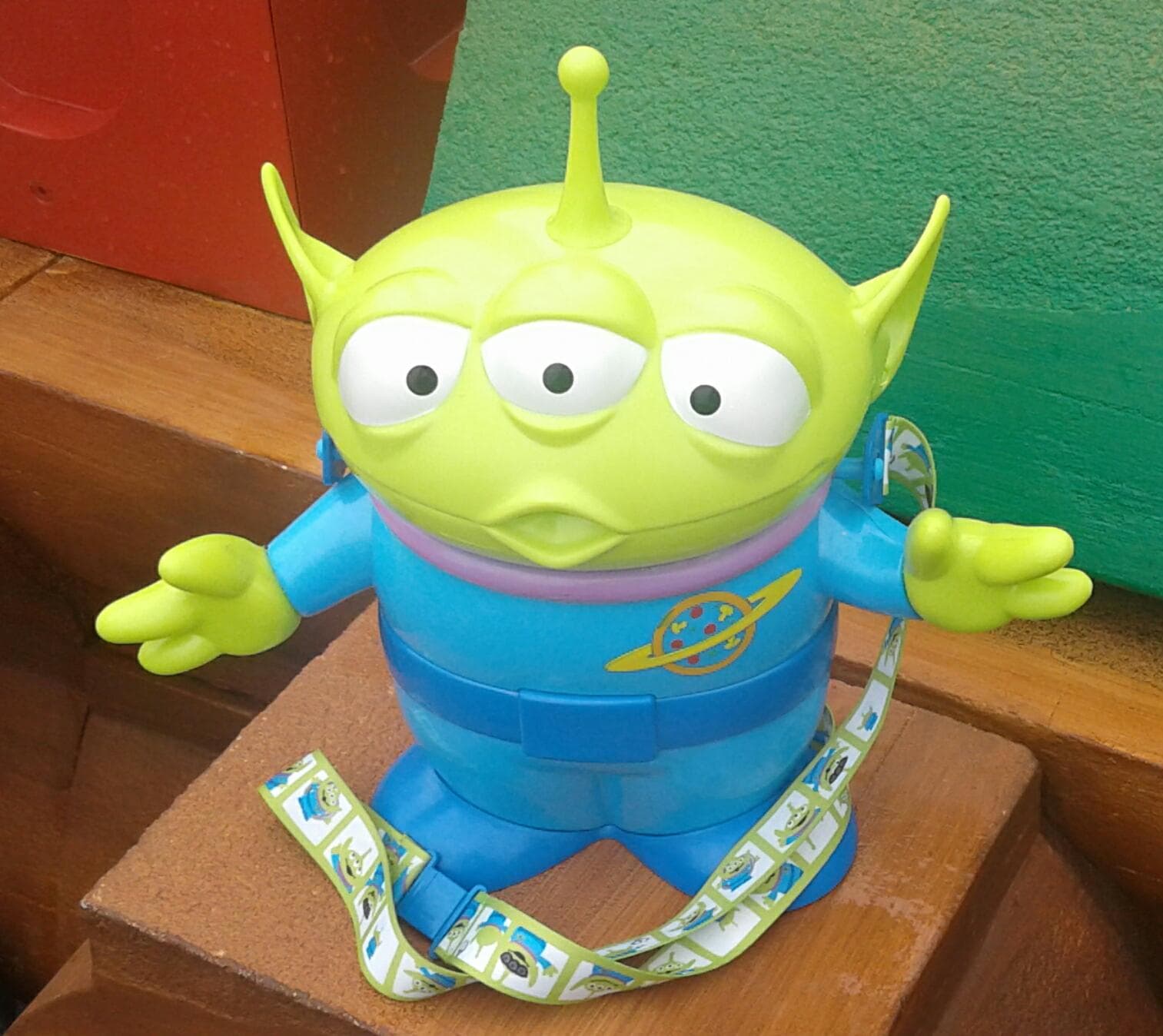 Disney Parks Pixar Toy Story ALIEN Figure Souvenir Popcorn Bucket