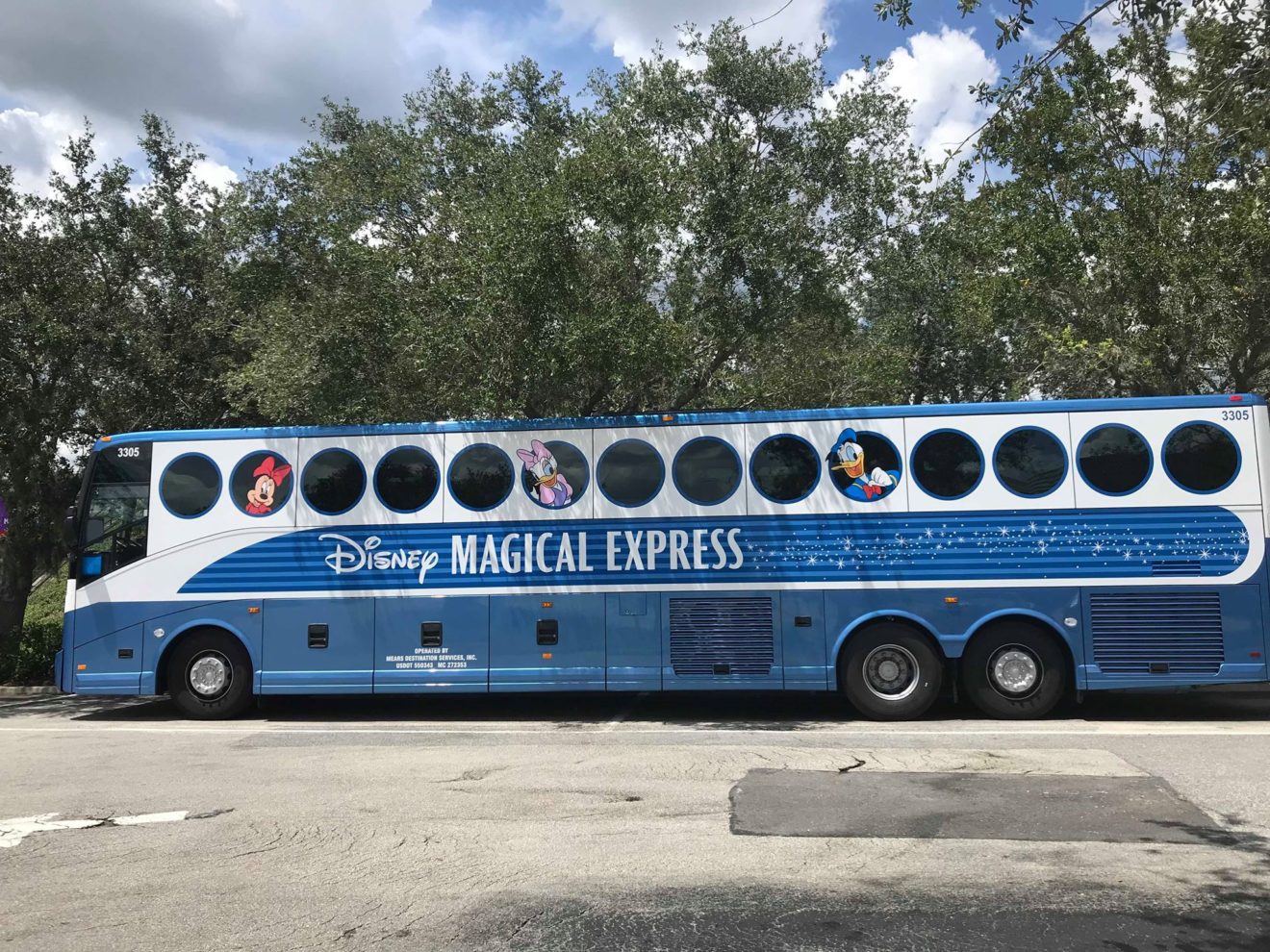 New Magical Express Buses Spotted at Walt Disney World Chip and Company
