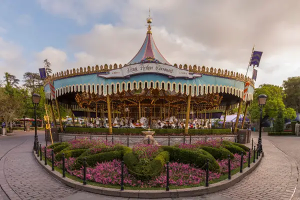 A Walk in the Clouds at Disneyland Park