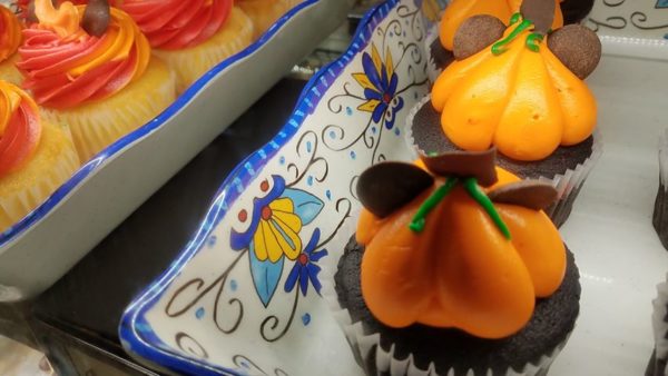 Mickey and Minnie Fall Cupcakes Arrive At Animal Kingdom