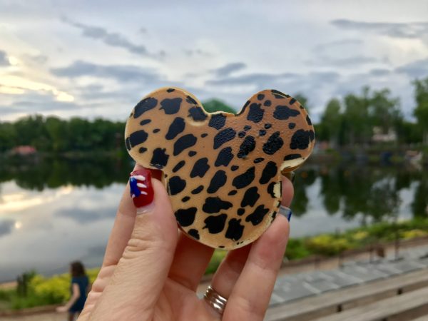 REVIEW: Absolute Delight - Rivers of Light Dessert Party