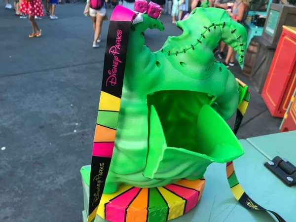 oogie boogie popcorn bucket 3