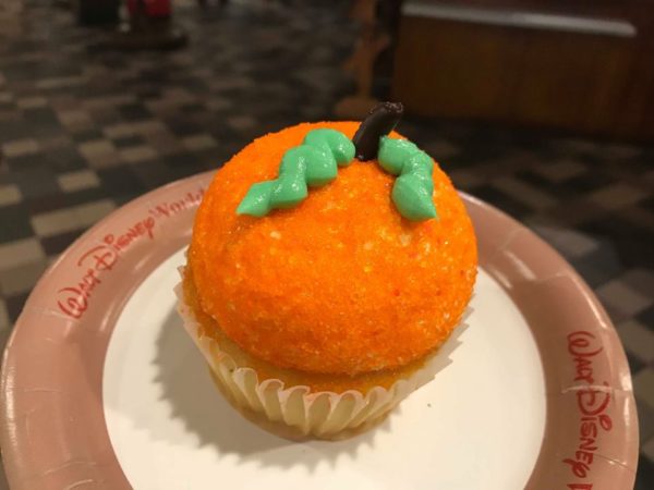 Two New Halloween-Themed Cupcakes Arrive at Port Orleans - Riverside