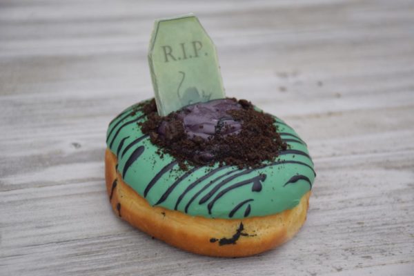 Try the Grave Donut from Disneyland for Halloween Time 