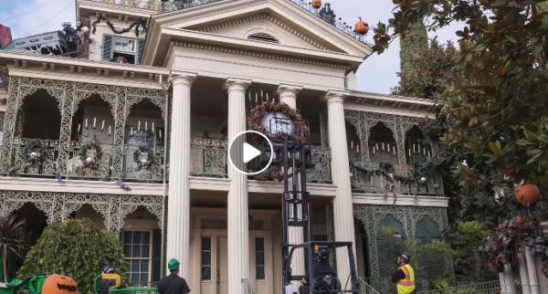 Check Out This Amazing Haunted Mansion Transformation