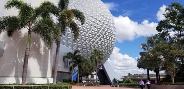 spaceship earth attraction at epcot