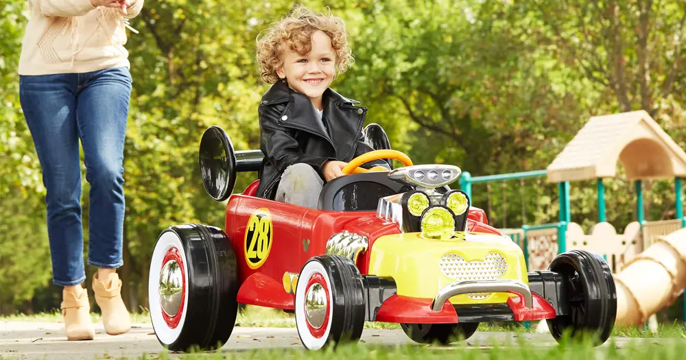 mickey roadster racer car ride on