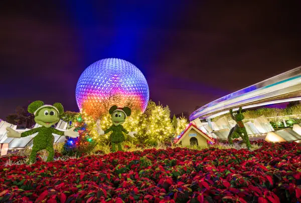 Ultimate Christmastime Package Arrives for the Holidays at Disney World