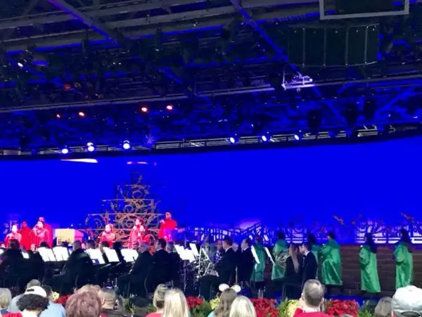 2018 Candlelight Processional Opens With First Narrator Chita Rivera