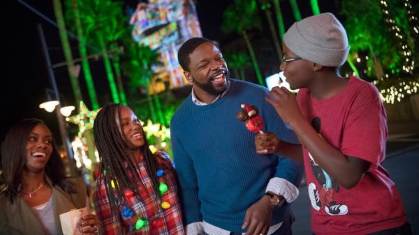 Flurry of Fun Holiday Celebrations Arriving at Hollywood Studios