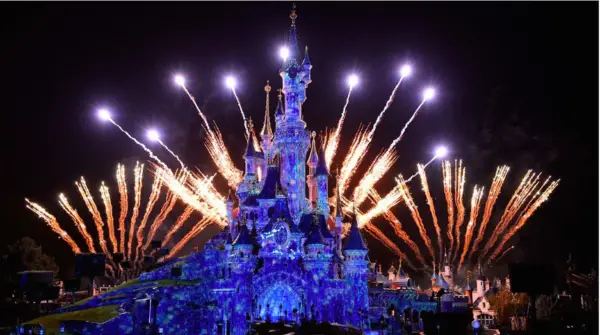 Christmas Events at Disneyland Paris!