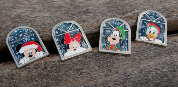 Check Out The Disney Gift Card Holiday Pin Series For 2018