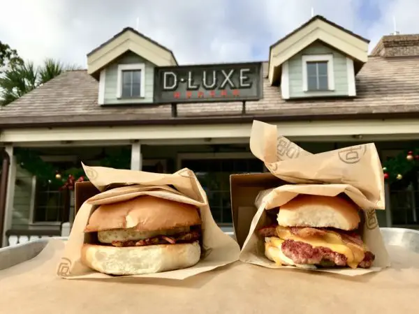 D-Luxe Burger Adds Breakfast Menu - Review