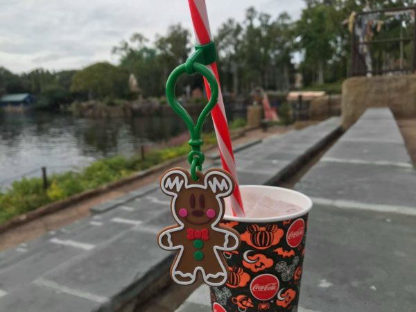 Mickey gingerbread straw