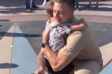 Military Dad Surprises His Son At Disneyland with Cast Members Help