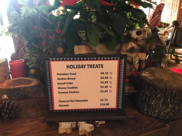 Mobile Holiday Treat Shop Now Open in Disney's Wilderness Lodge