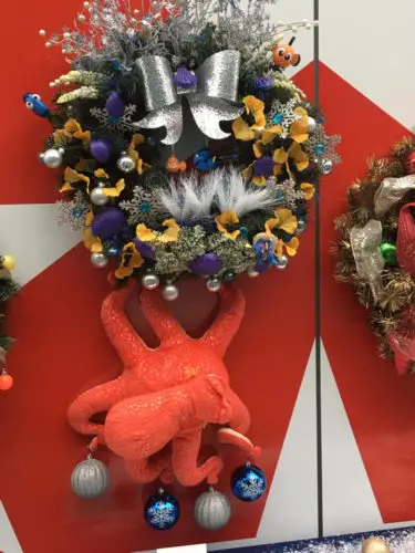 Disney Resorts Wreath Decorating Contest - Cast Member Creations