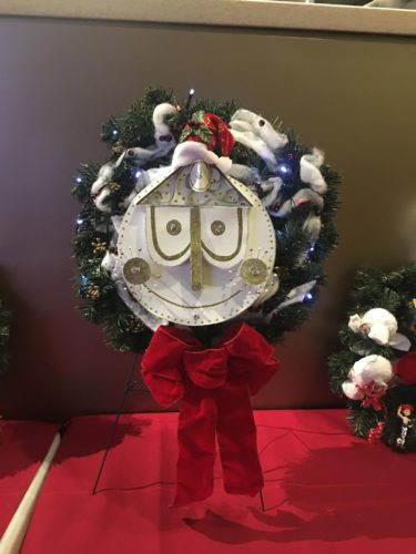 Disney Resorts Wreath Decorating Contest - Cast Member Creations