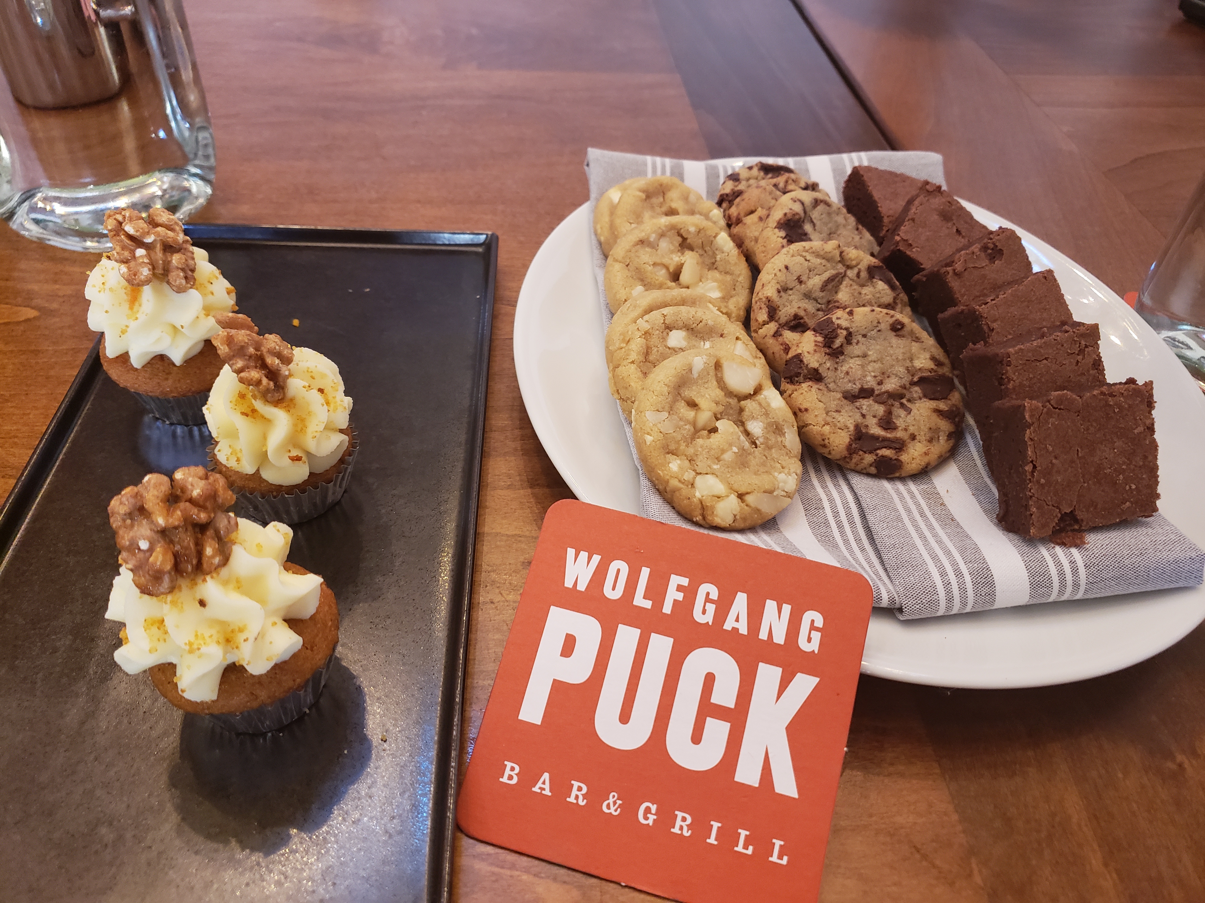 Disney Springs Wolfgang Puck Bar & Grill Lunch Review