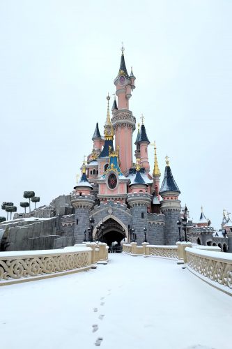 Snow at Disneyland Paris!
