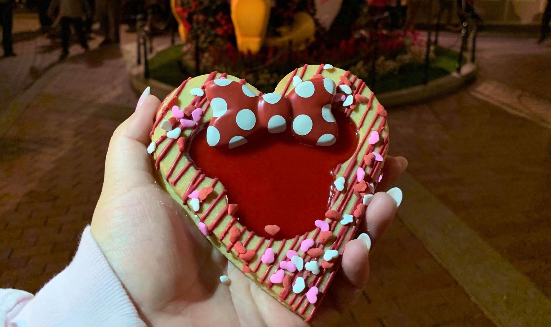 Linzer Cookie Arrives At Disneyland Park In Time For Valentine’s Day