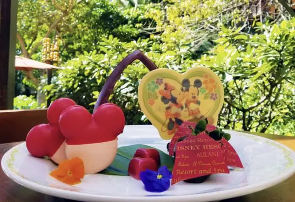 Special Treat Available On Valentine's Day For Guests Staying At Aulani