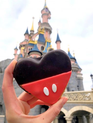 New Mouse-Shaped Cookies at Disneyland Paris!