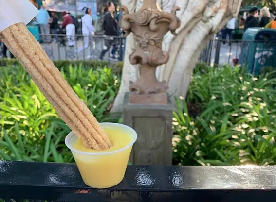 Banana Pudding Churro at Disneyland Makes Debut