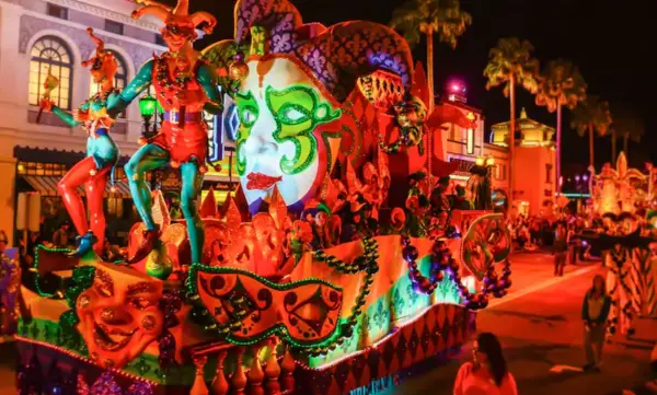 Prince Royce Added to Universal Orlando Mardi Gras