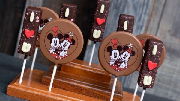 Sweet "Love" Treats at Walt Disney World for Valentine's Day