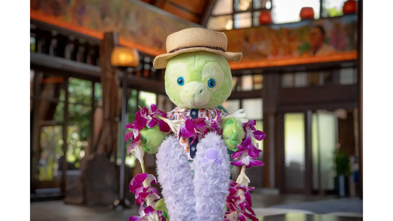 Duffy’s New Friend at Aulani, A Disney Resort & Spa