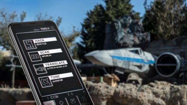 New Star Wars: Galaxy's Edge Features on Play Disney Parks App