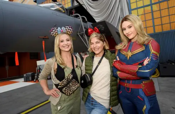 Sarah Michelle Gellar And Selma Blair Pose With Captain Marvel And Celebrate At Disneyland Resort