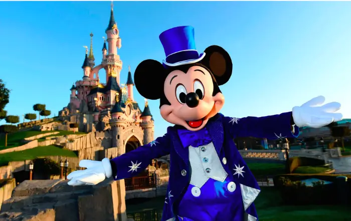 Disneyland Paris Returned Profit First Time in a Decade!
