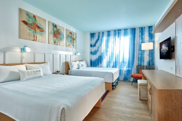 01_Surfside Inn and Suites Standard Room